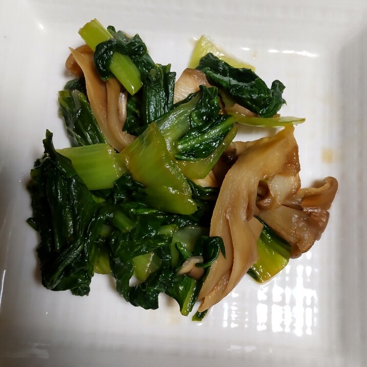チンゲン菜と舞茸炒め